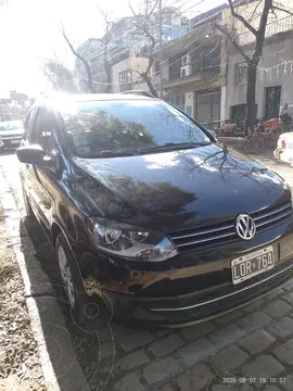 Volkswagen Suran 1.6 Comfortline usado (2012) color Negro precio $9.000.000