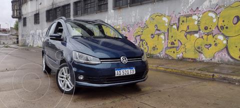 foto Volkswagen Suran 1.6 Highline usado (2019) color Azul Cobalto precio $2.010.000