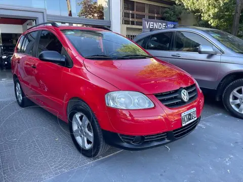 Volkswagen Suran 1.6 Trendline usado (2010) color Rojo precio u$s6.300