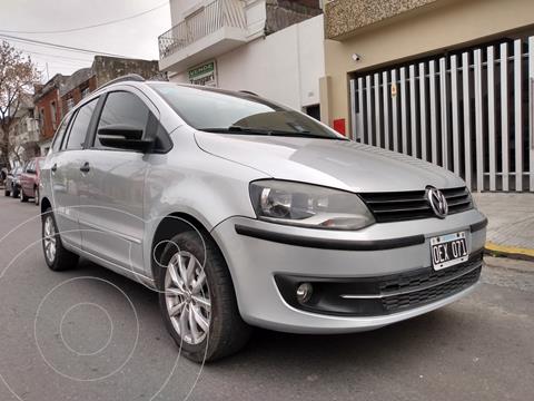 foto Volkswagen Suran 1.6 Highline usado (2014) color Plata Reflex precio $1.350.000