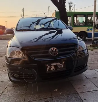 Volkswagen Suran 1.6 Highline usado (2009) color Negro precio $2.300.000