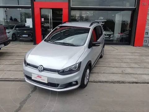Volkswagen Suran 1.6 Track usado (2019) color Plata precio $3.900.000