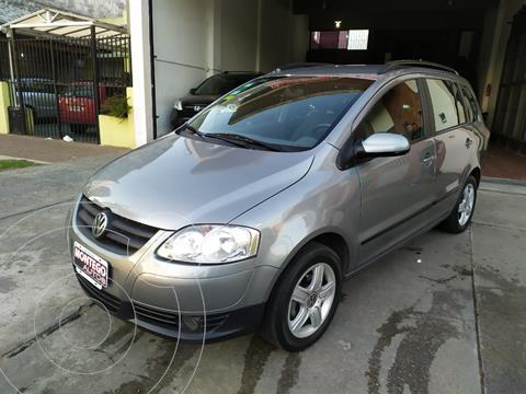 foto Volkswagen Suran 1.6 Highline usado (2007) color Gris precio $630.000