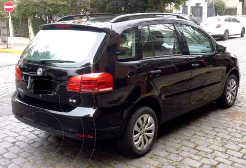Volkswagen Suran 1.6 Comfortline usado (2017) color Negro precio $5.900.000