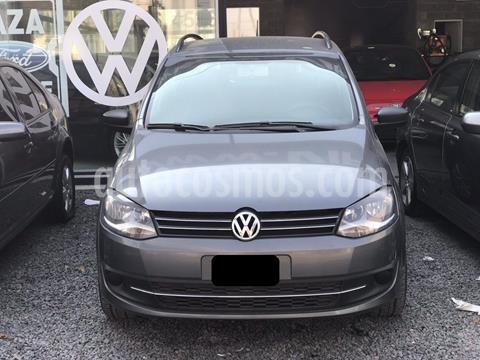 foto Volkswagen Suran 1.6 Comfortline Plus usado (2013) color Gris Vulcano precio $670.000