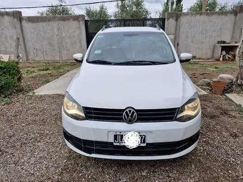 Volkswagen Suran 1.6 Highline usado (2011) color Blanco precio $11.300.000