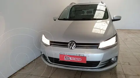Volkswagen Suran 1.6 Highline usado (2015) color Plata precio $6.950.000
