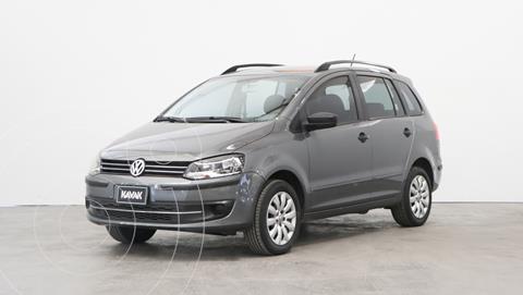 foto Volkswagen Suran 1.6 Comfortline usado (2013) color Gris precio $1.070.000