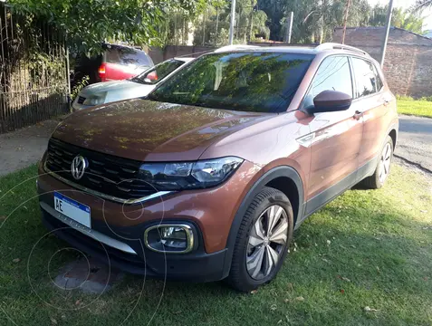 Volkswagen T-Cross Highline MSi Aut usado (2019) color Bronce precio $27.000.000