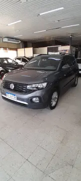 Volkswagen T-Cross Trendline usado (2020) color Gris Platino precio $27.500.000