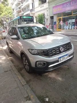 Volkswagen T-Cross 200 TSi Highline usado (2020) color Gris Platino precio $31.500.000