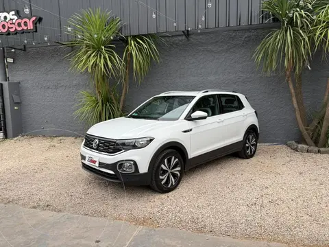 Volkswagen T-Cross 1.0 200 Tsi Highline Tip. usado (2021) color Blanco precio $32.000.000