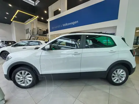 Volkswagen T-Cross 170 TSi Trendline nuevo color A eleccion financiado en cuotas(anticipo $12.399.900 cuotas desde $512.109)