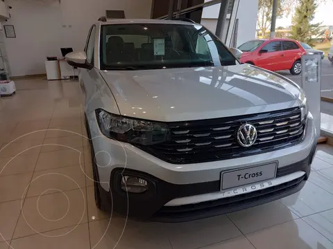foto Volkswagen T-Cross Comfortline 200 TSi Aut nuevo color Bronce precio $14.272.350
