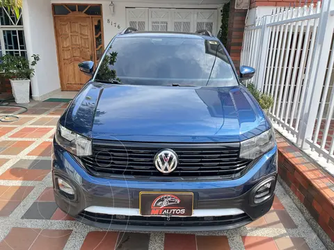 Volkswagen T-Cross 1.0L Trendline AT usado (2021) color Azul precio $72.000.000