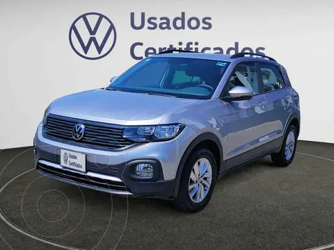 Volkswagen T-Cross Trendline usado (2024) color Plata precio $360,900