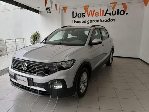 foto Volkswagen T-Cross Trendline Aut usado (2020) color Plata precio $349,000