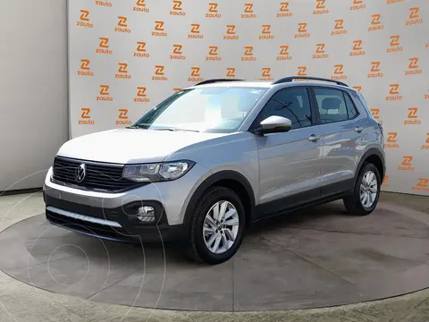 Volkswagen T-Cross Trendline usado (2024) color Gris financiado en mensualidades(enganche $81,180 mensualidades desde $9,759)