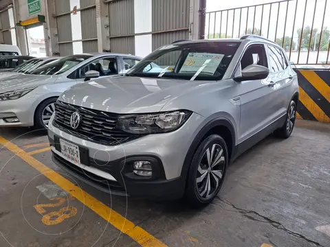Volkswagen T-Cross Comfortline usado (2021) color Plata Reflex financiado en mensualidades(enganche $90,000 mensualidades desde $6,500)