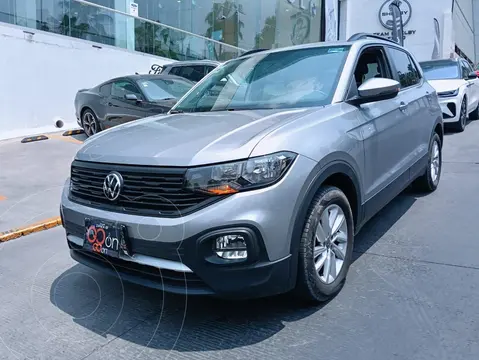 Volkswagen T-Cross Trendline usado (2024) color plateado financiado en mensualidades(enganche $94,830 mensualidades desde $7,252)