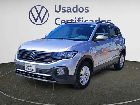 Volkswagen T-Cross Trendline usado (2024) color Plata precio $350,900