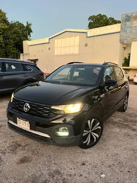 Volkswagen T-Cross Comfortline usado (2021) color Negro precio $320,000