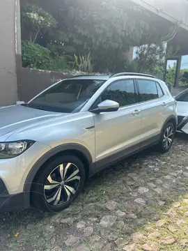 Volkswagen T-Cross Comfortline Aut usado (2021) color Plata precio $338,500