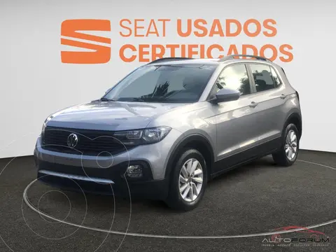 Volkswagen T-Cross Trendline usado (2024) color Plata financiado en mensualidades(enganche $125,418 mensualidades desde $16,315)