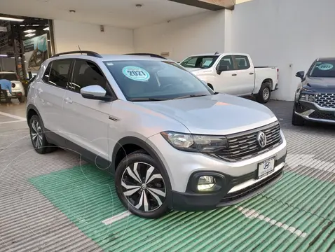 Volkswagen T-Cross Comfortline usado (2021) color plateado precio $325,000