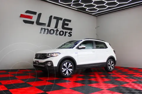Volkswagen T-Cross Comfortline usado (2022) color Blanco precio $334,900