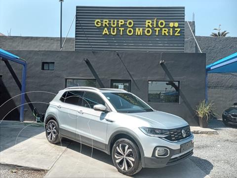 Volkswagen T-Cross Highline usado (2021) color Gris precio $419,000