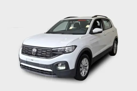 Volkswagen T-Cross Trendline usado (2023) color Blanco precio $341,000