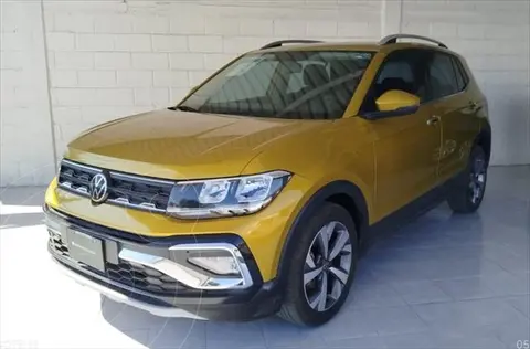 Volkswagen T-Cross Comfortline usado (2022) color Amarillo precio $360,900