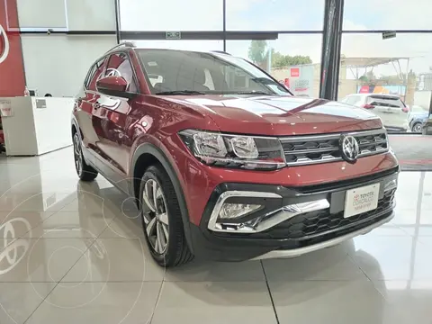 Volkswagen Taigun Comfortline usado (2023) color Rojo financiado en mensualidades(enganche $156,750 mensualidades desde $6,734)