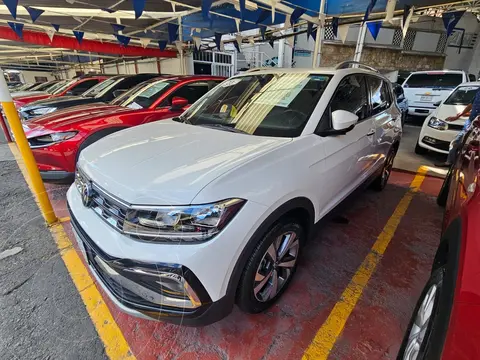 Volkswagen Taigun Comfortline usado (2023) color Blanco precio $359,000