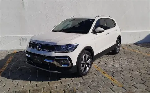 Volkswagen Taigun Comfortline TSI usado (2024) color Blanco precio $458,900