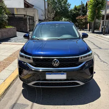Volkswagen Taos Comfortline Aut usado (2024) color Azul Atlantico financiado en cuotas(anticipo $4.999.999)