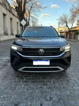 Volkswagen Taos Comfortline Aut usado (2022) color Gris Oscuro financiado en cuotas(anticipo $3.000.000 cuotas desde $370.000)