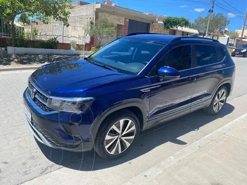 Volkswagen Taos Comfortline Aut usado (2024) color Azul Atlantico financiado en cuotas(anticipo $7.999.999)