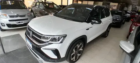 Volkswagen Taos Highline Aut Bitono usado (2024) color Blanco precio $48.500.000