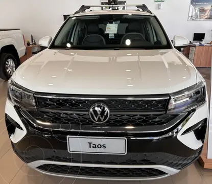 Volkswagen Taos Comfortline Aut nuevo color Blanco financiado en cuotas(anticipo $5.200.000 cuotas desde $139.000)