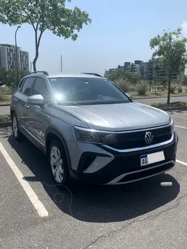 Volkswagen Taos Comfortline Aut usado (2023) color Plata precio u$s27.000