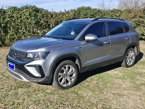 Volkswagen Taos Comfortline Aut usado (2023) color Gris Oscuro precio $36.000.000