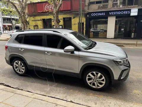 Volkswagen Taos Comfortline Aut usado (2022) color Gris precio $35.200.000