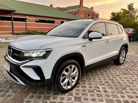 Volkswagen Taos Comfortline Aut usado (2022) color Blanco financiado en cuotas(anticipo $1.000.000 cuotas desde $360.000)