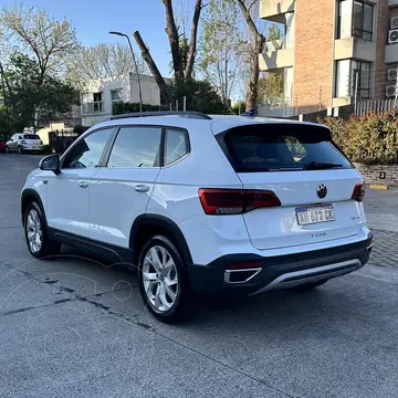 Volkswagen Taos Comfortline Aut usado (2024) color Blanco financiado en cuotas(anticipo $8.999.999)