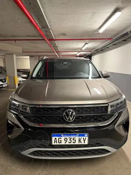 Volkswagen Taos Comfortline Aut usado (2024) color Gris Indy financiado en cuotas(anticipo $7.000.000)