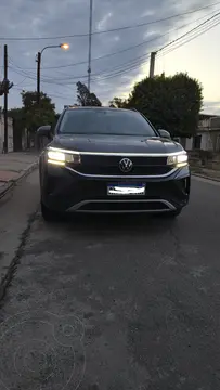 Volkswagen Taos Comfortline Aut usado (2025) color Gris precio $40.000.000