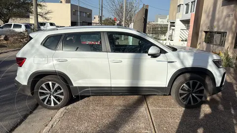Volkswagen Taos Highline Aut usado (2025) color Blanco precio $43.500.000