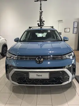 OfertaVolkswagen Taos Highline Aut nuevo color Azul Atlantico precio $55.500.000